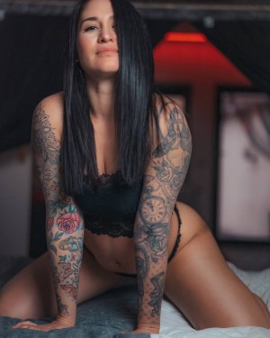 Deni Meier Photo #40