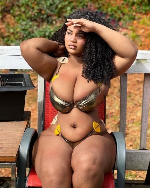 Jasmyn Mai Photo #11