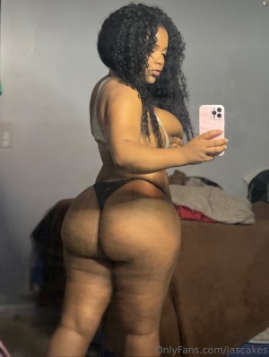 Jasmyn Mai Photo #35