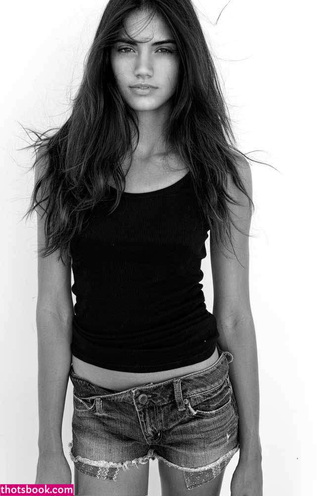 Maggie Duran Photo #10