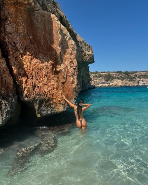 Marie Teissonniere Photo #7