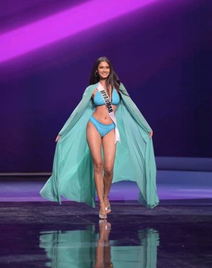 Thuzar Wint Lwin Photo #15