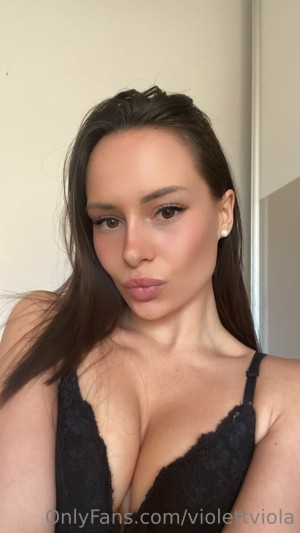 Violet Viola Photo #14