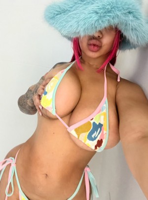 Alanamarriee Photo #33