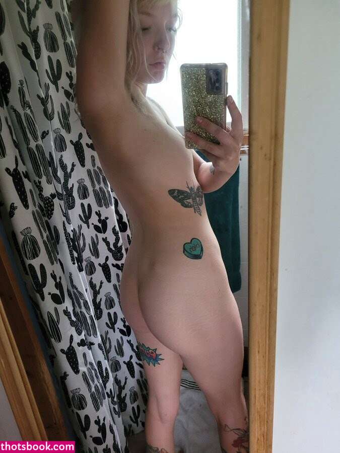 sweetfaebelle Photo #1