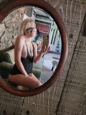 sweetfaebelle Photo #29