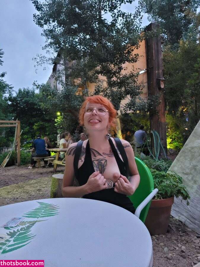 sweetfaebelle Photo #51