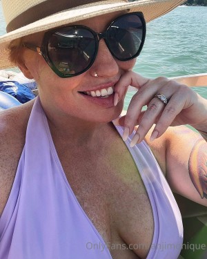 Anji Monique Photo #20