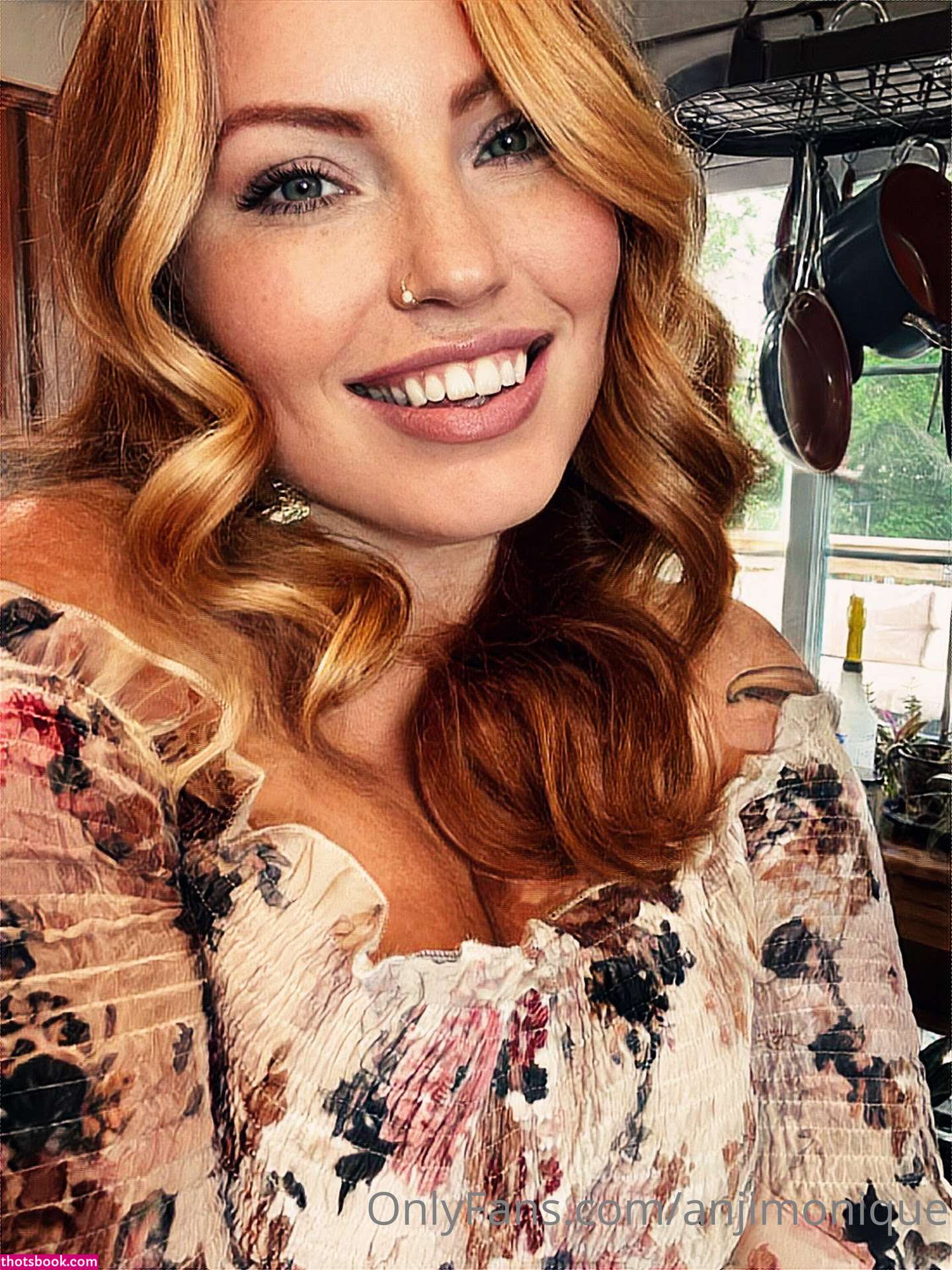 Anji Monique Photo #31