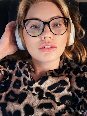 Anji Monique Photo #32