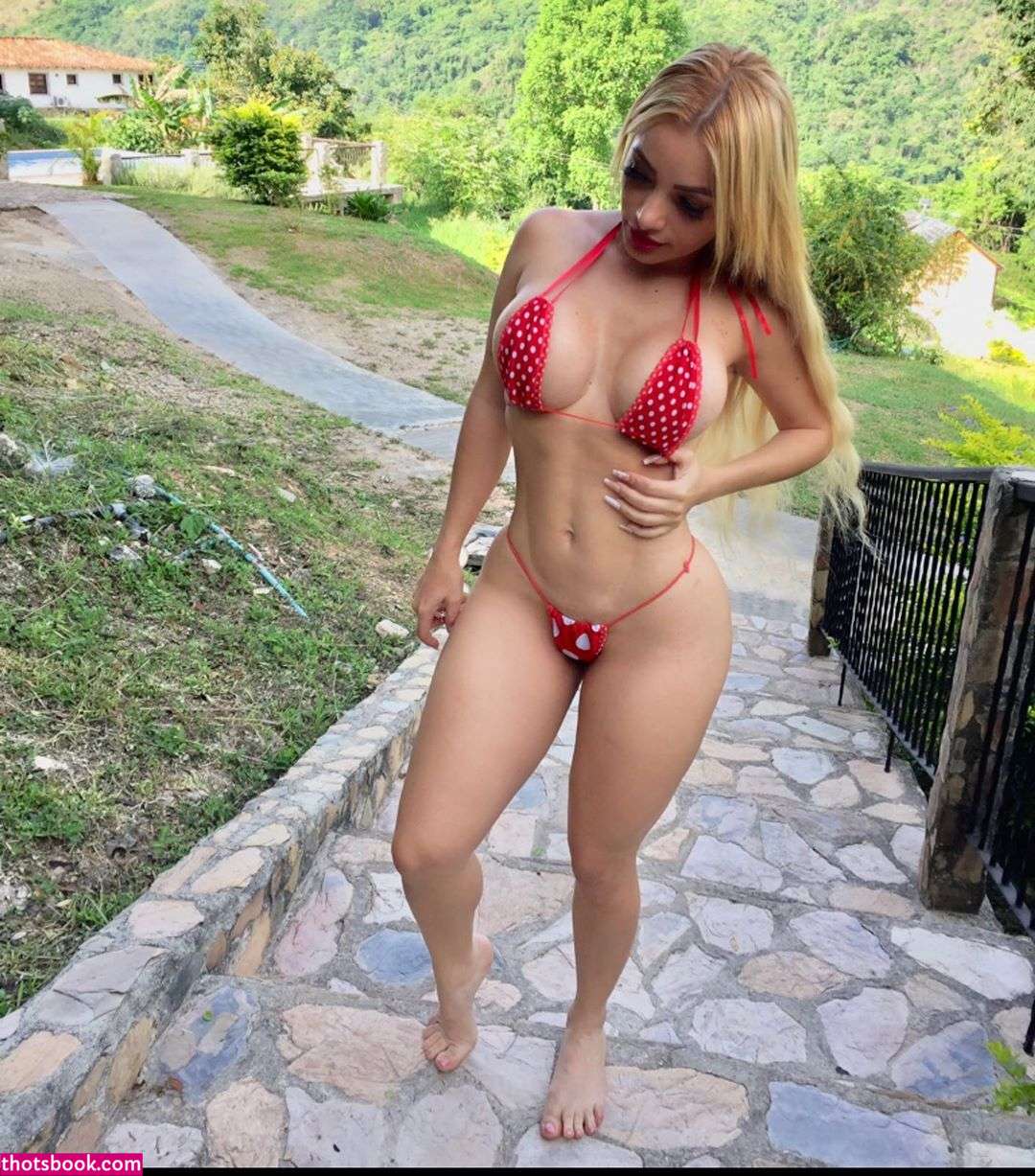 Barbie Michell Photo #6