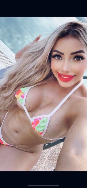 Barbie Michell Photo #3