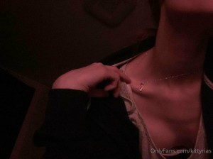 kittyrias Photo #9
