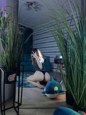 Sally Salisbury Photo #16