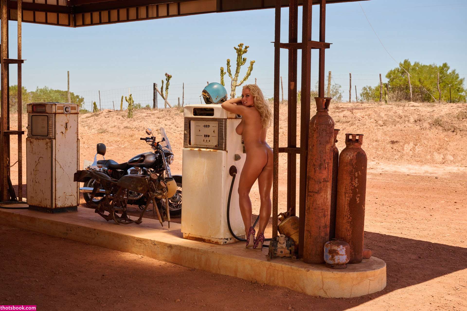 Steffi Landerer Photo #31