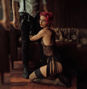 Sweetdistortion Photo #2