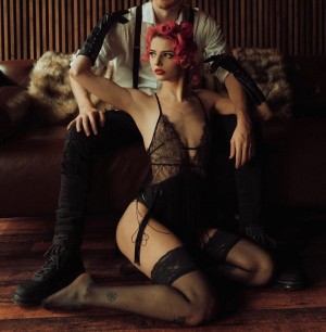 Sweetdistortion Photo #5