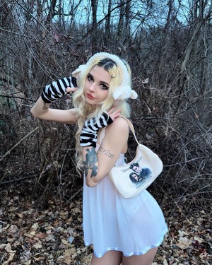 Sweetdistortion Photo #13