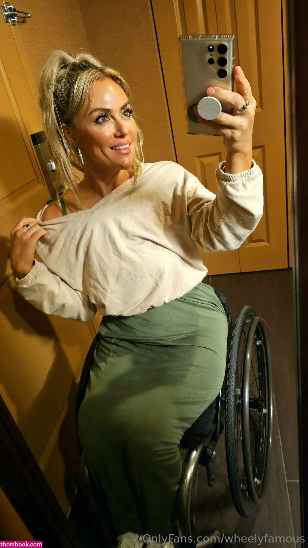 Tiphany Adams Photo #6