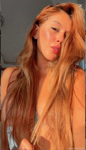 Angi Mendoza Photo #30