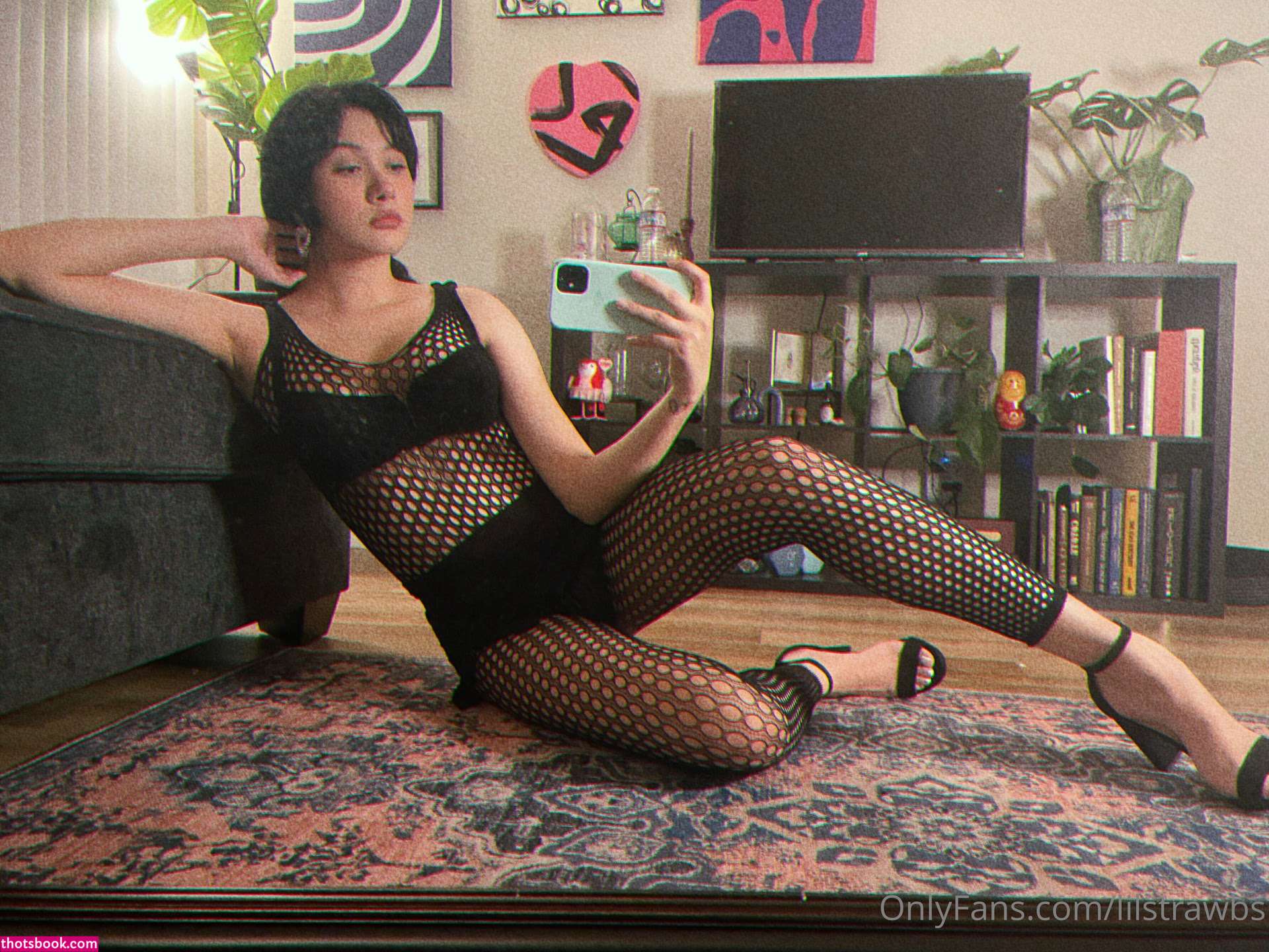 Lilstrawbs Photo #11