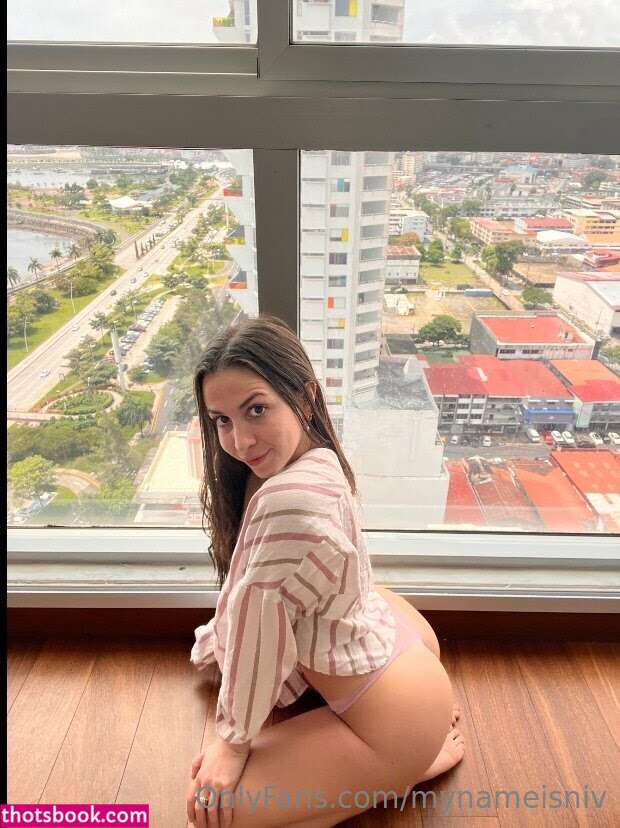 mynameisniv Photo #32