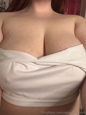 strawbrrymilk Photo #13