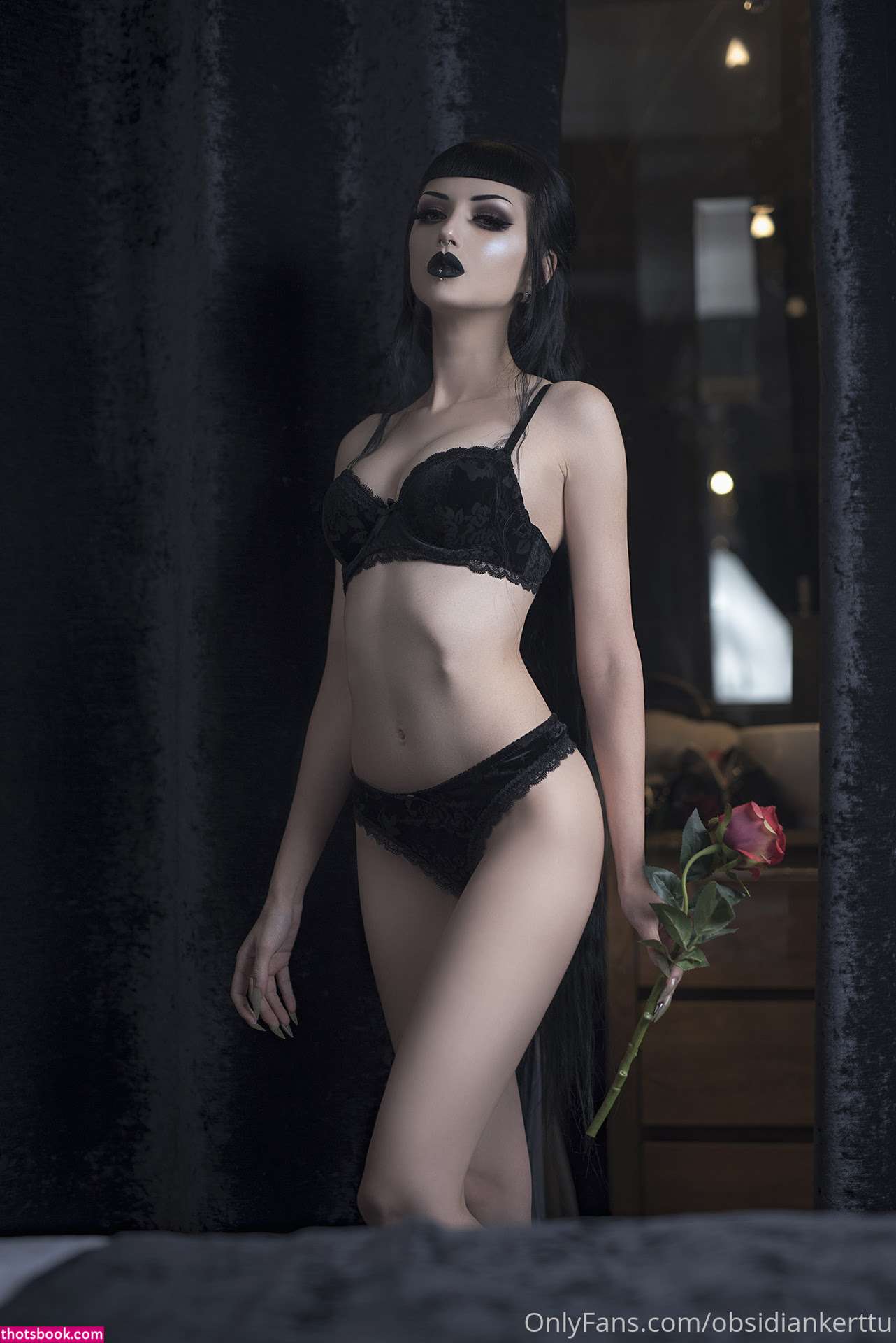 Obsidian Kerttu Photo #33