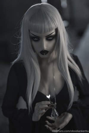 Obsidian Kerttu Photo #44