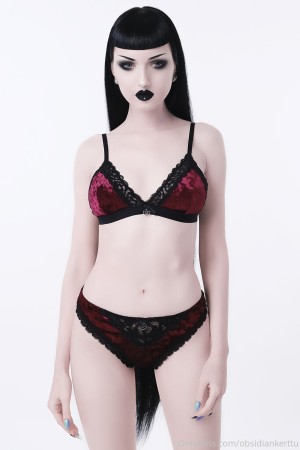 Obsidian Kerttu Photo #47