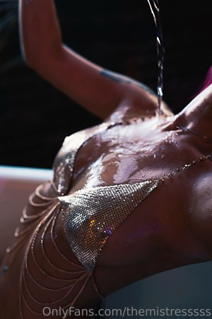 Moo Moo The Mistress Photo #28