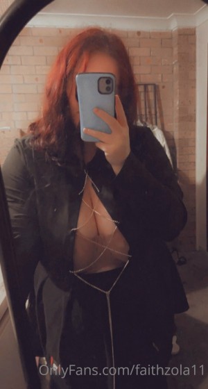 Faithzola11 Photo #20