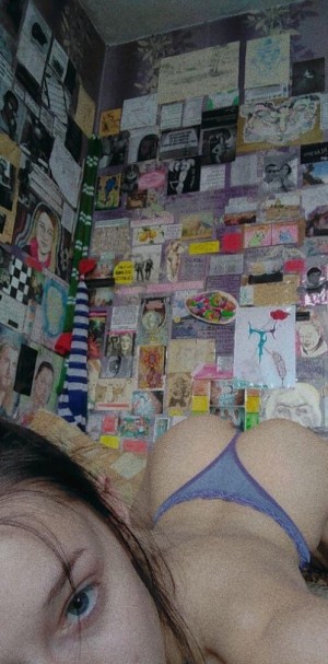 Roxy Milano Photo #10