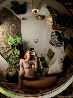 Sheiscursed Photo #12