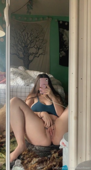 smallxsunflower Photo #36