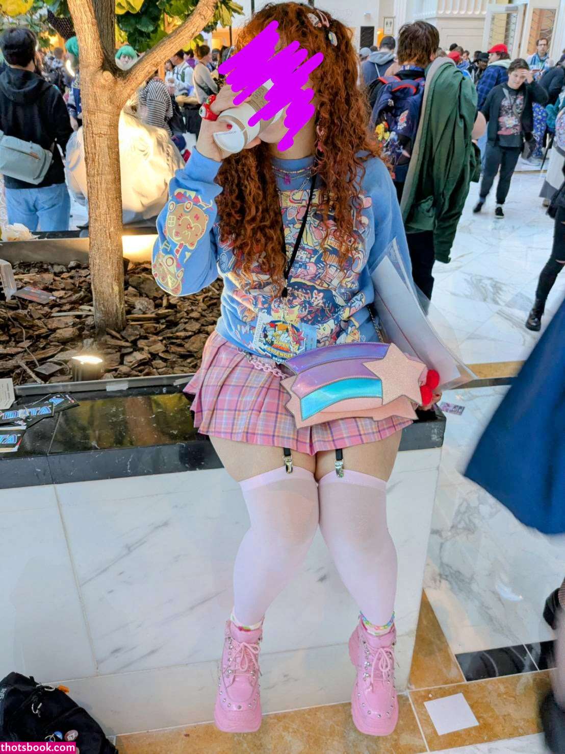 Carmilla Roux Photo #11