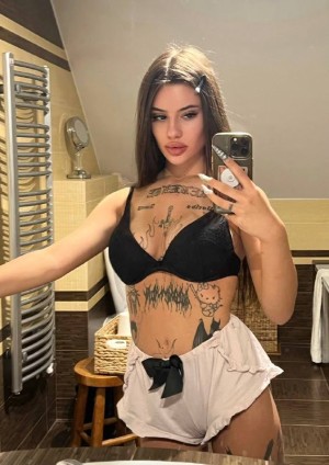 Martyna Franczak Photo #4