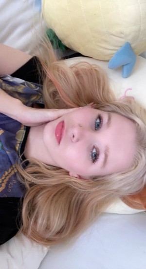 Porcelainpixie Photo #30