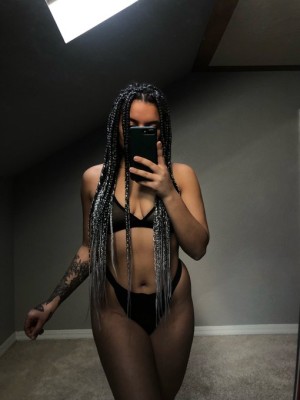 vieraralyn Photo #27