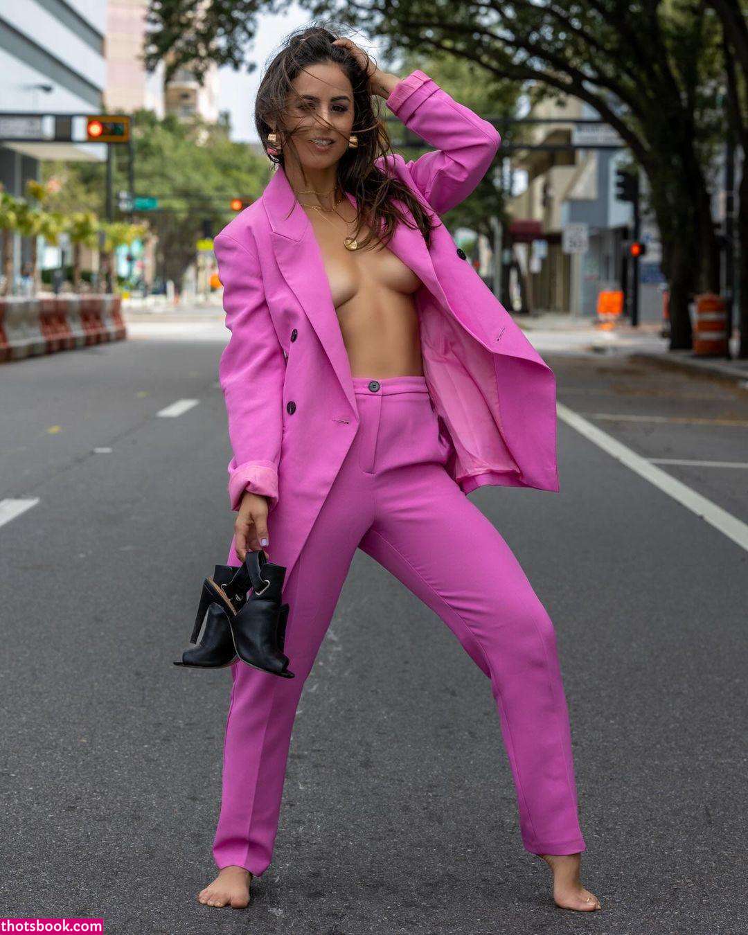 yasminsarte Photo #24