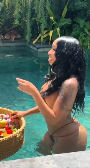 Ashley Burgos Photo #18