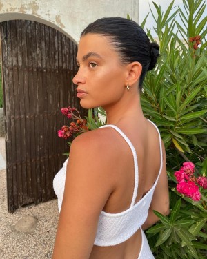 Caitlin Lamb Photo #17