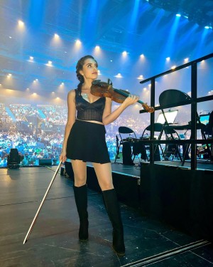 Esther Abrami Photo #4