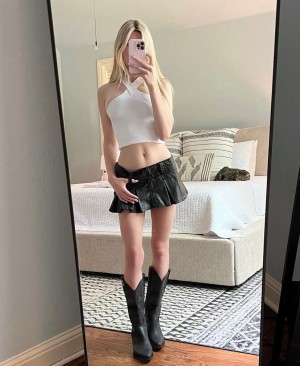 Jess Billings Photo #7