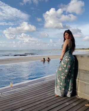 Renna Dyana Photo #25