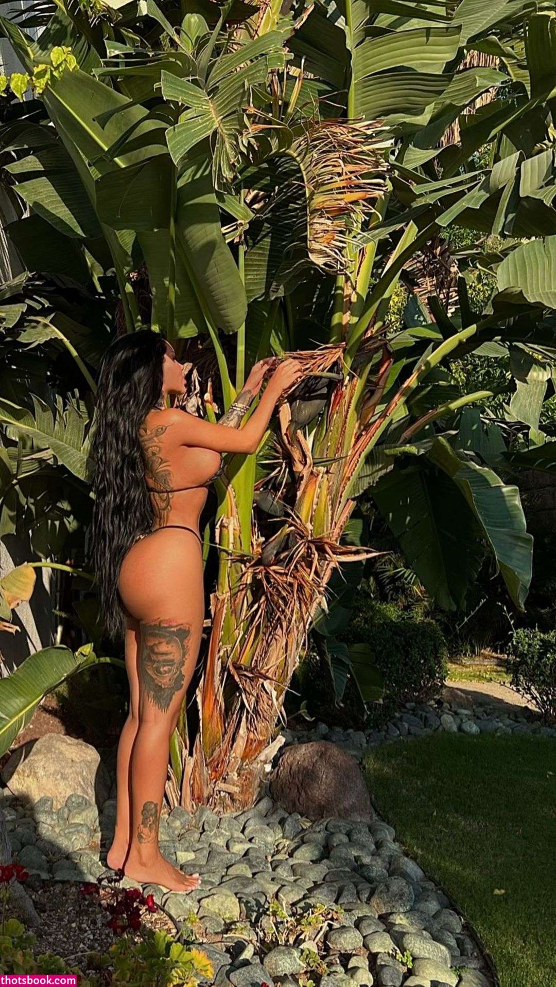 Enise Sude Photo #11