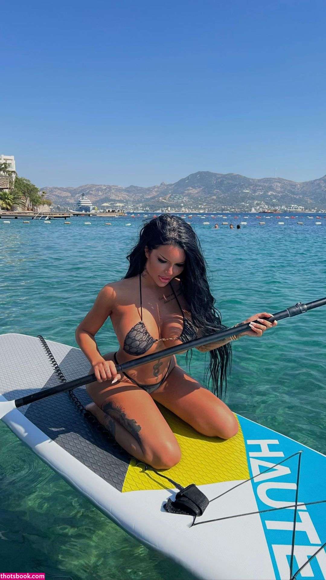 Enise Sude Photo #12