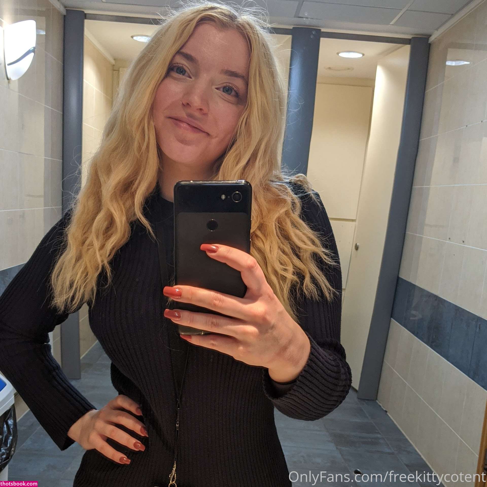 freekittycontent Photo #28