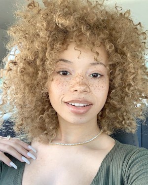 mayaregiii Photo #16