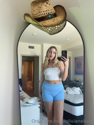 Olivia Nelson Photo #18